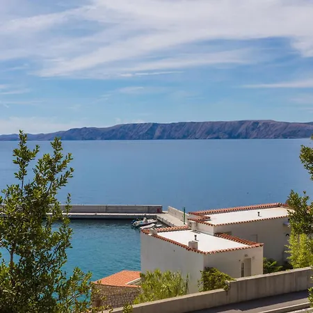 Palace Paulina Novi Vinodolski