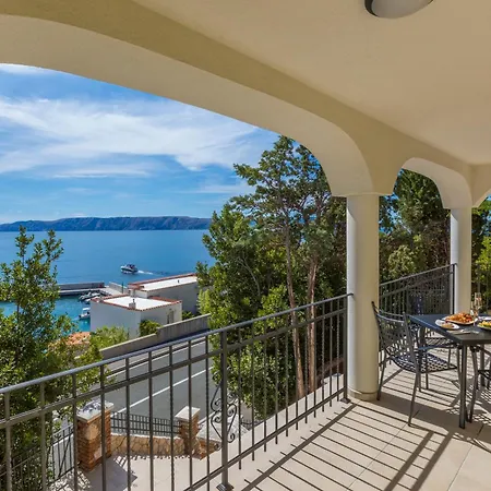 Palace Paulina Novi Vinodolski