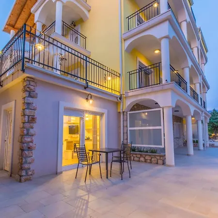 Palace Paulina Novi Vinodolski